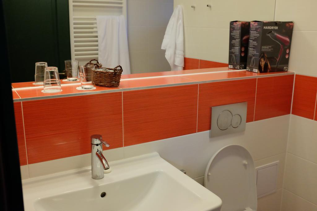 Aparthotel Madr โมดราวา ห้อง รูปภาพ
